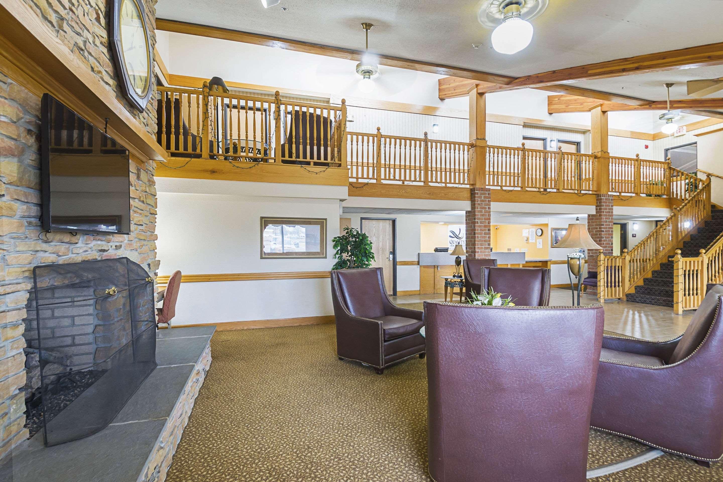 Quality Inn & Suites Harrington - Milford Exteriör bild